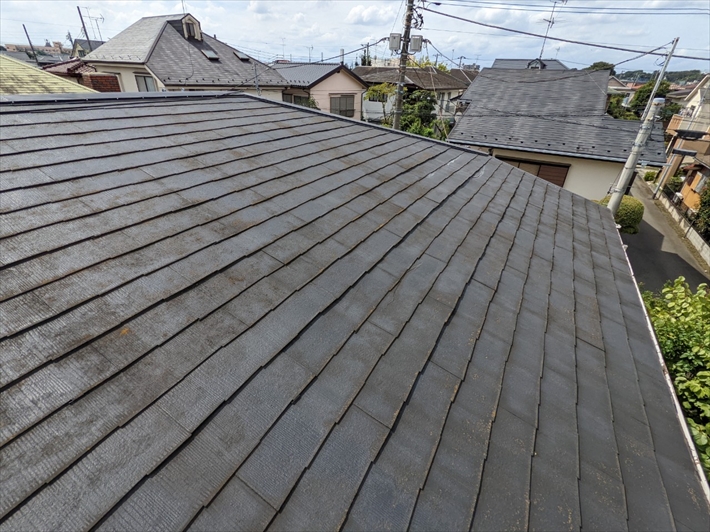 日野市新町にてスレート屋根の点検を行わせていただきました